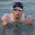 1 Pair Unisex Frog Type Swimming Girdles Hand Flippers Palm Webbed Gloves Paddle - Image 2